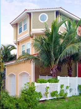 Low-maintenance beachfront home