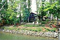 Topsider Lakehouse nestled into its surroundings