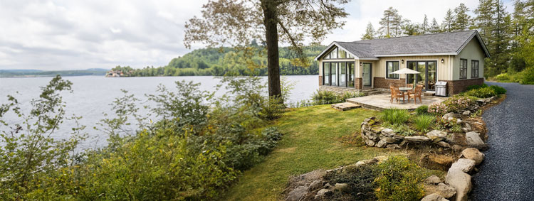 Lakefront Topsider home with panoramic water views and easy lake access—perfect for summer relaxation.